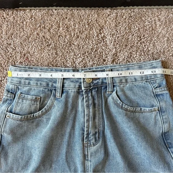 Princess Polly PP DNM Kalinda Light Wash Denim Blue Jeans Size 4 - Picture 8 of 13